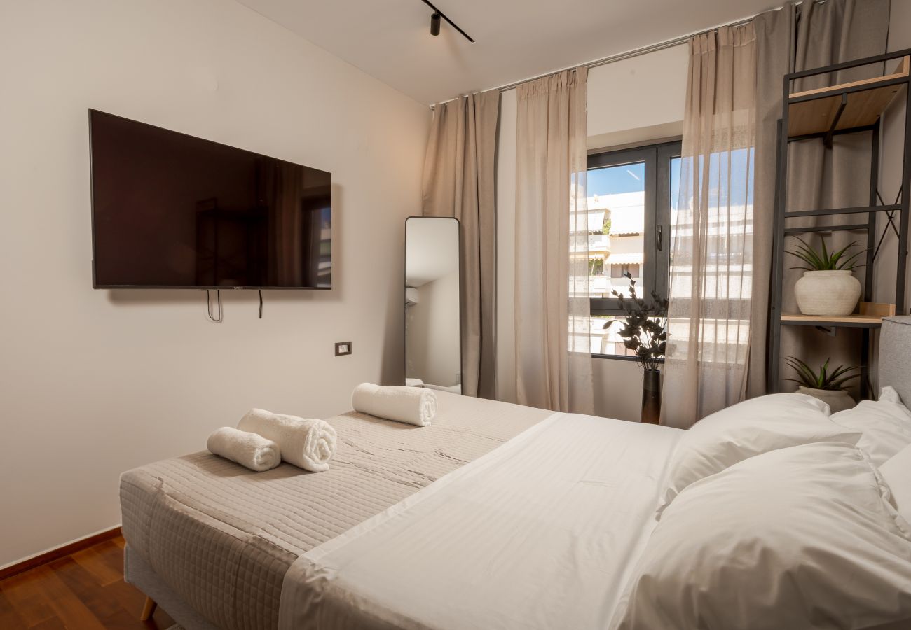 Apartment in Chania - Central 2BR Designer Apt