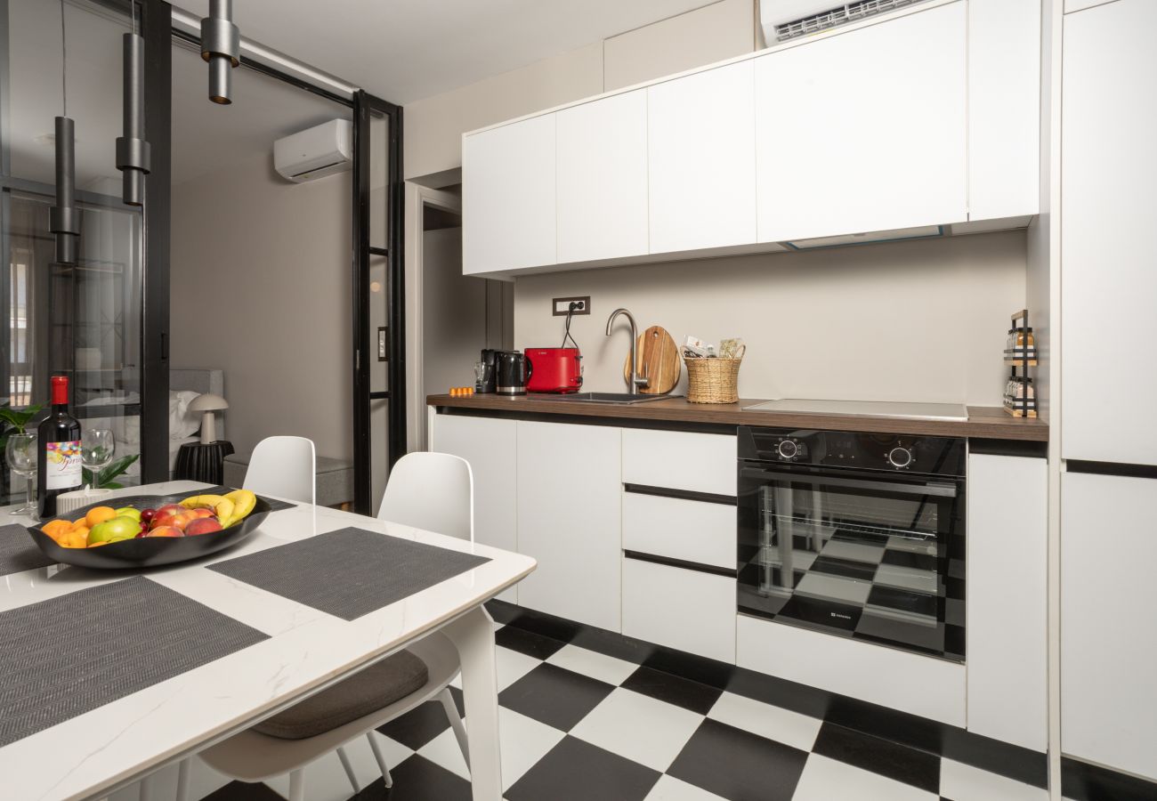 Apartment in Chania - Central 2BR Designer Apt