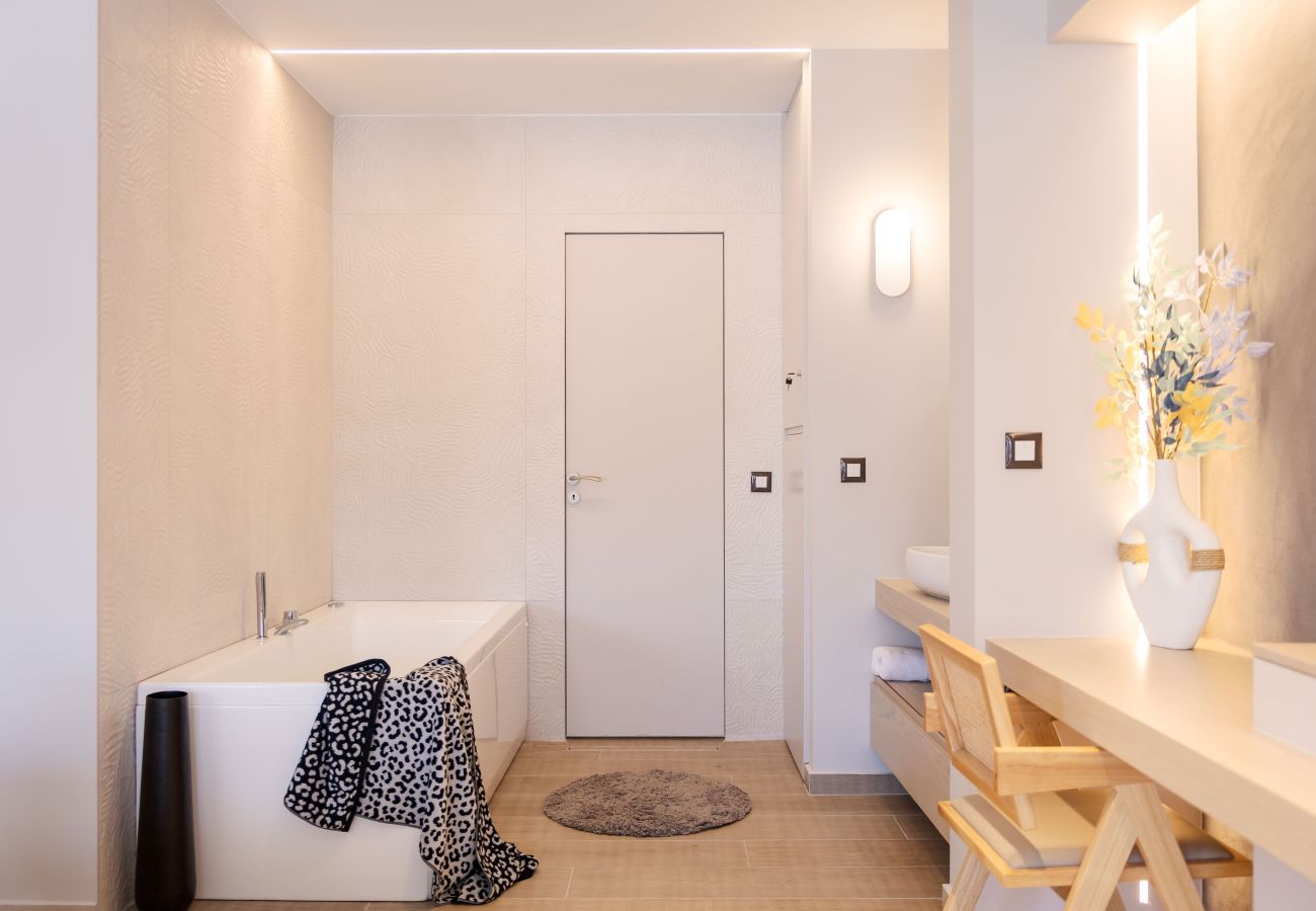 Apartment in Chania - Elegant City Apartment