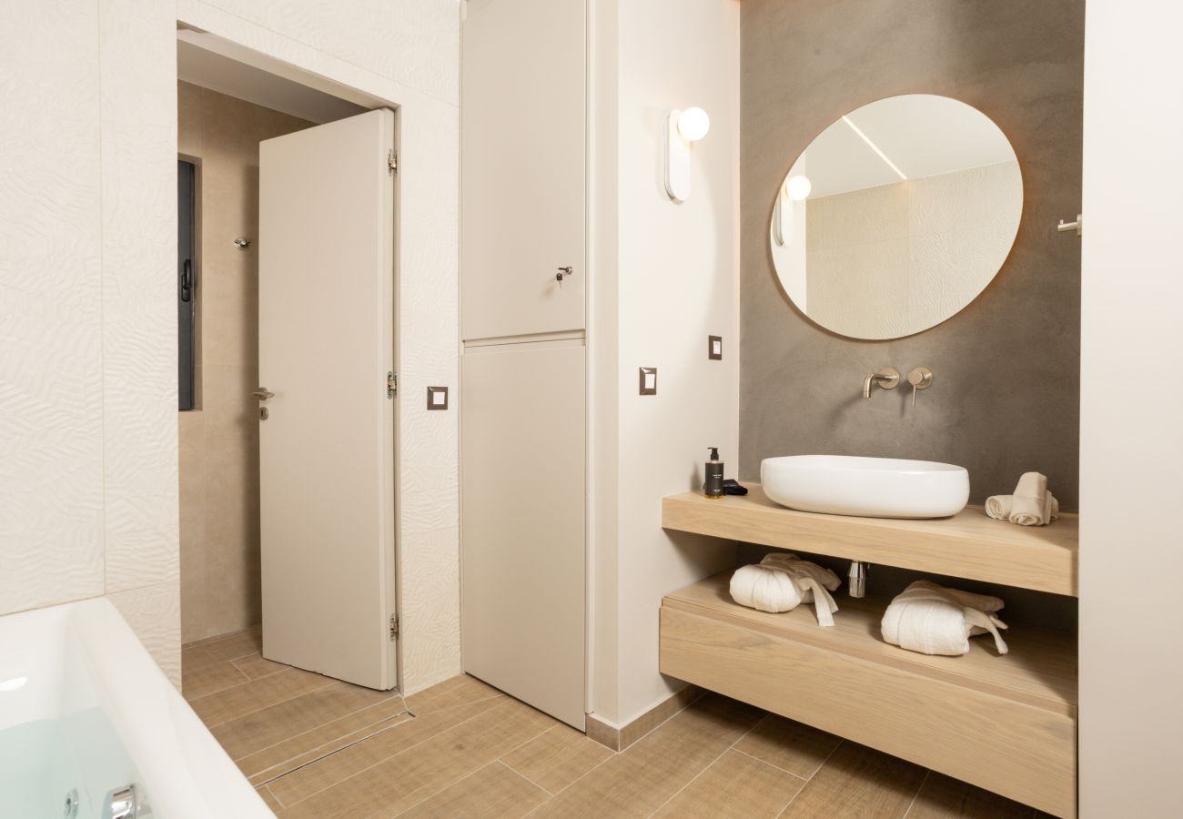 Apartment in Chania - Elegant City Apartment