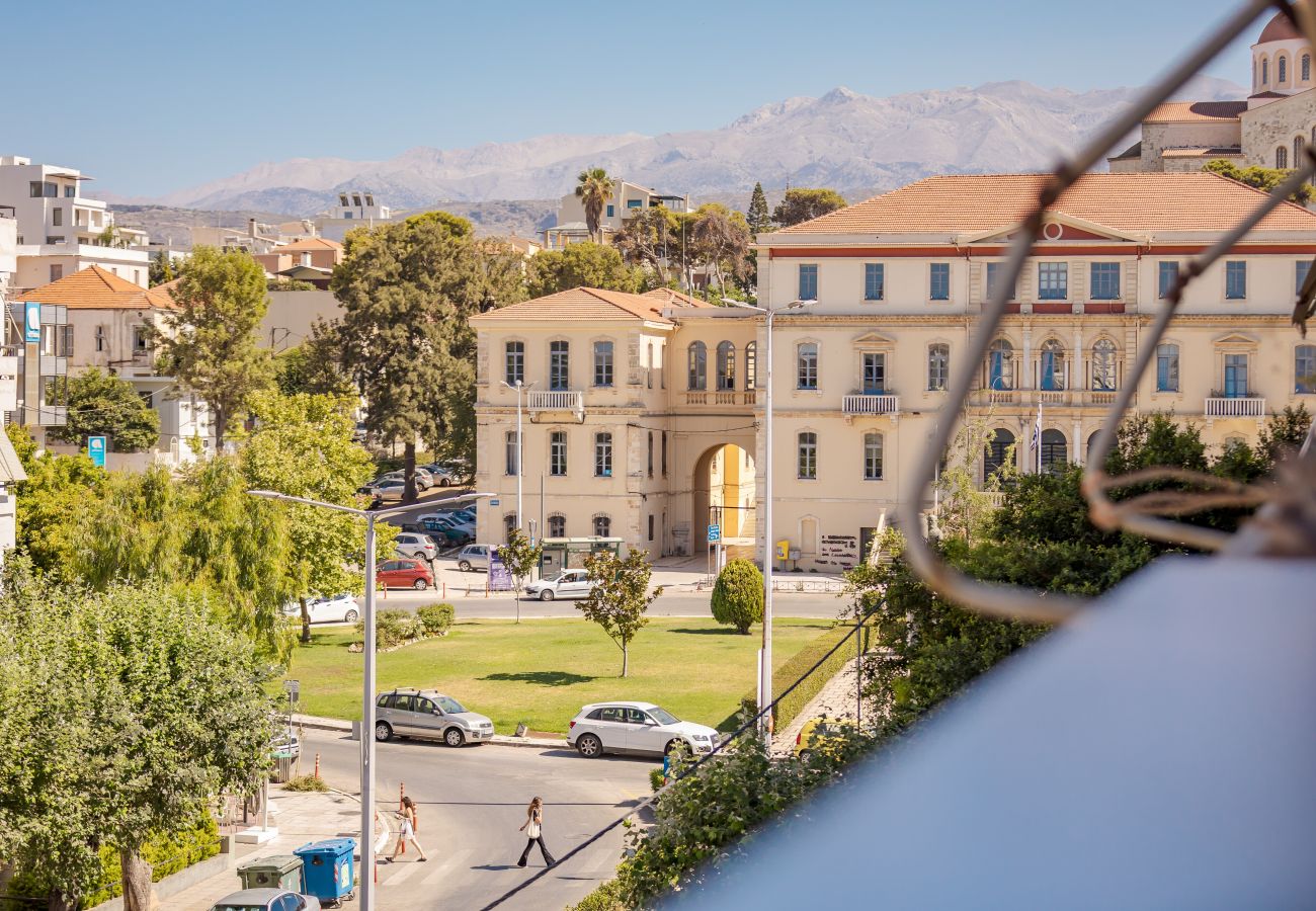 Apartment in Chania - Elegant City Apartment