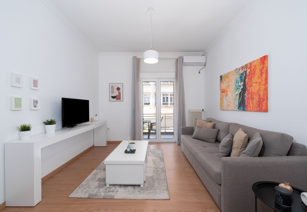 Apartment in Zografou - Modern 2 Bedrooms apartment, 5 mins walk to metro & Park