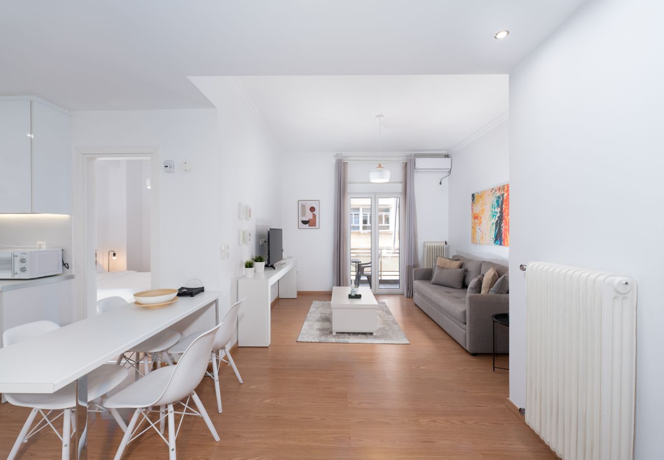 Apartment in Zografou - Modern 2 Bedrooms apartment, 5 mins walk to metro & Park