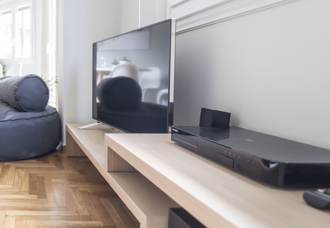 Apartment in Athens - Stylish & Artistic Apartment in Athens Center