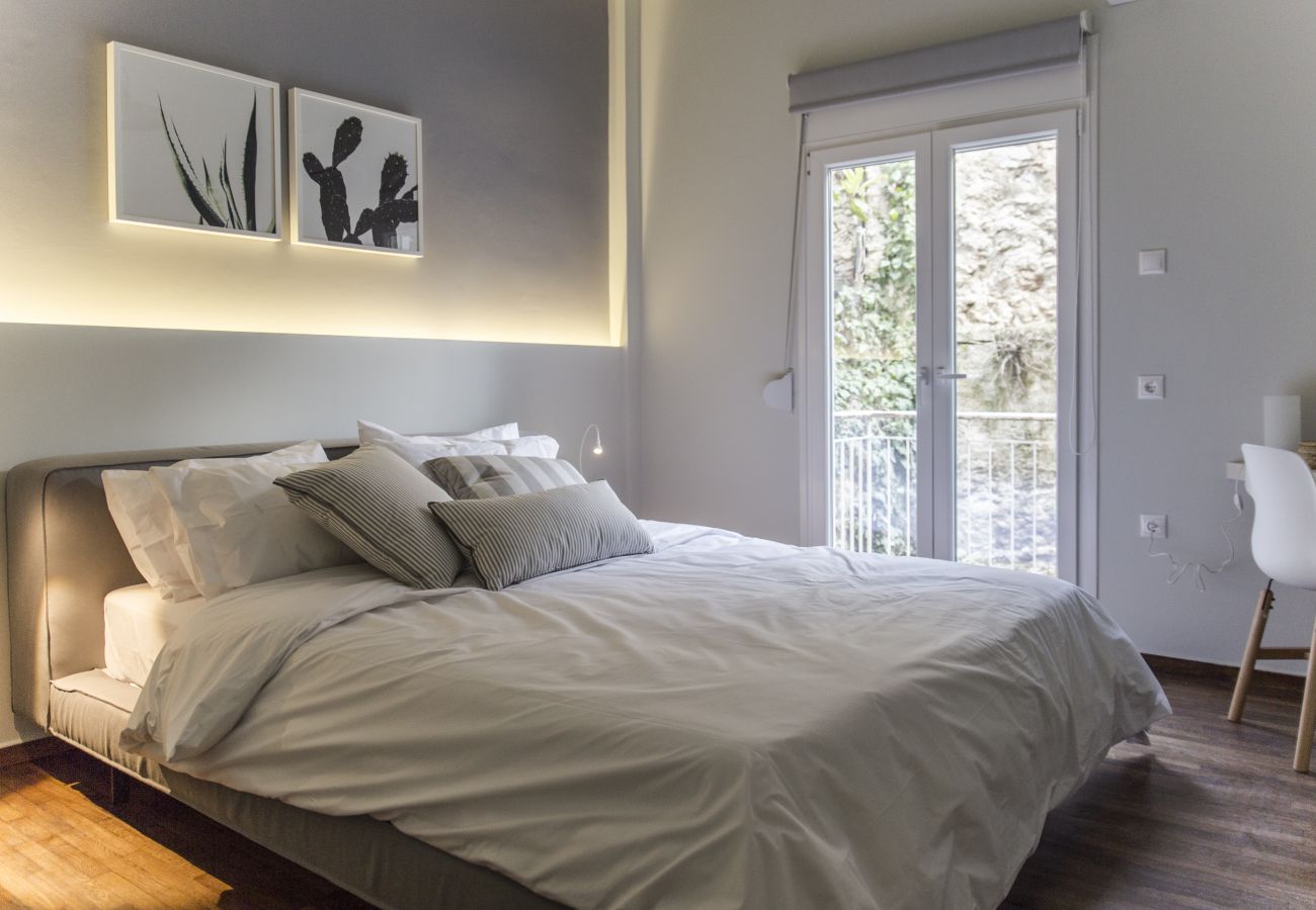 Apartment in Athens - Stylish & Artistic Apartment in Athens Center