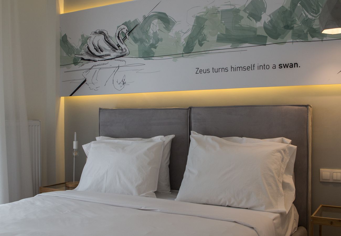 Apartment in Athens - Stylish Penthouse with Superb Lycabettus Hill View