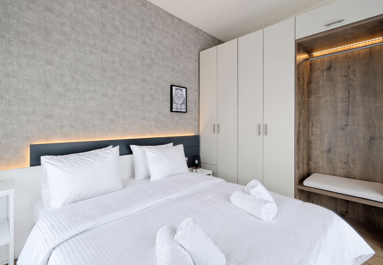 Apartment in Kaisariani - Odyssey Residence Polyphemus, Beautiful 2 Bedrooms apartment with balcony in Kaisariani area