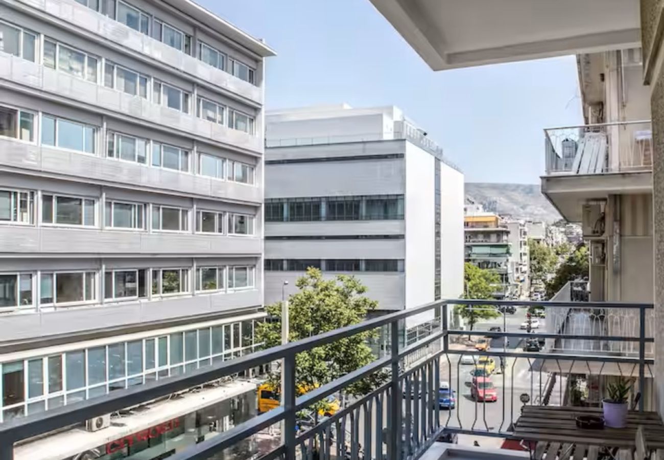 Apartment in Athens - The Athens Insider apartment in Koukaki, 4 Bedrooms and 3 bathrooms close to Plaka
