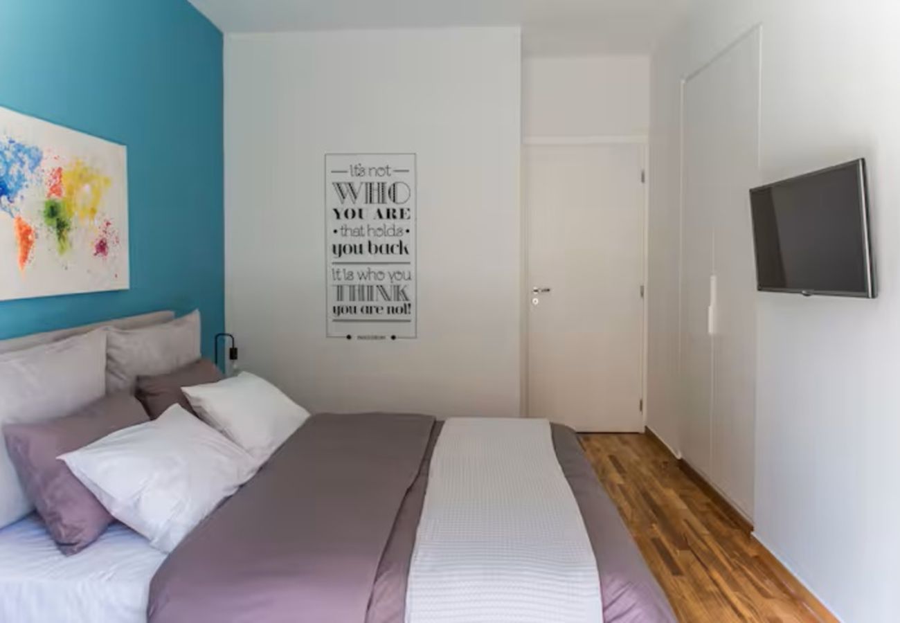 Apartment in Athens - The Athens Insider apartment in Koukaki, 4 Bedrooms and 3 bathrooms close to Plaka