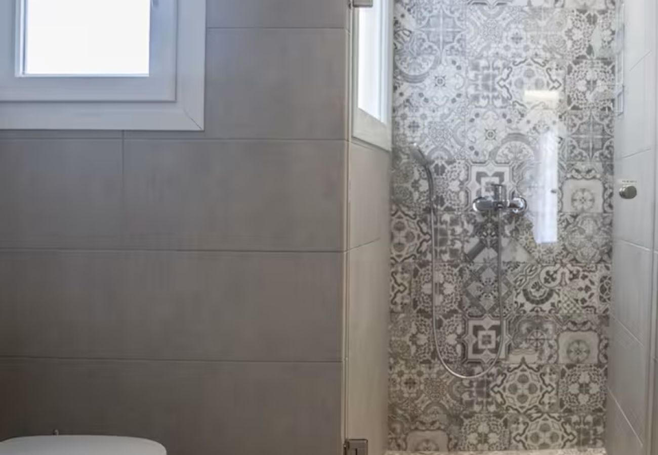 Apartment in Athens - The Athens Insider apartment in Koukaki, 4 Bedrooms and 3 bathrooms close to Plaka