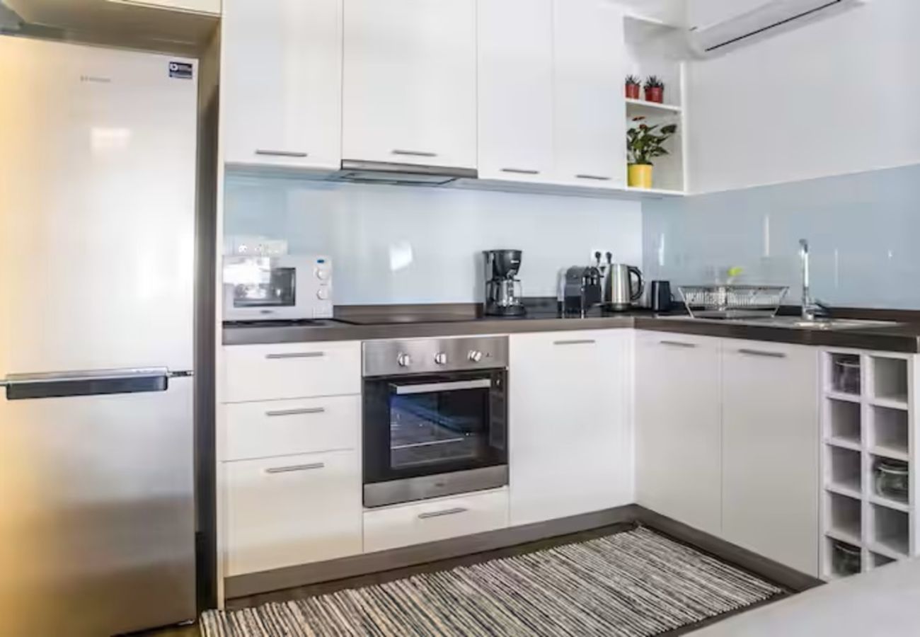 Apartment in Athens - The Athens Insider apartment in Koukaki, 4 Bedrooms and 3 bathrooms close to Plaka