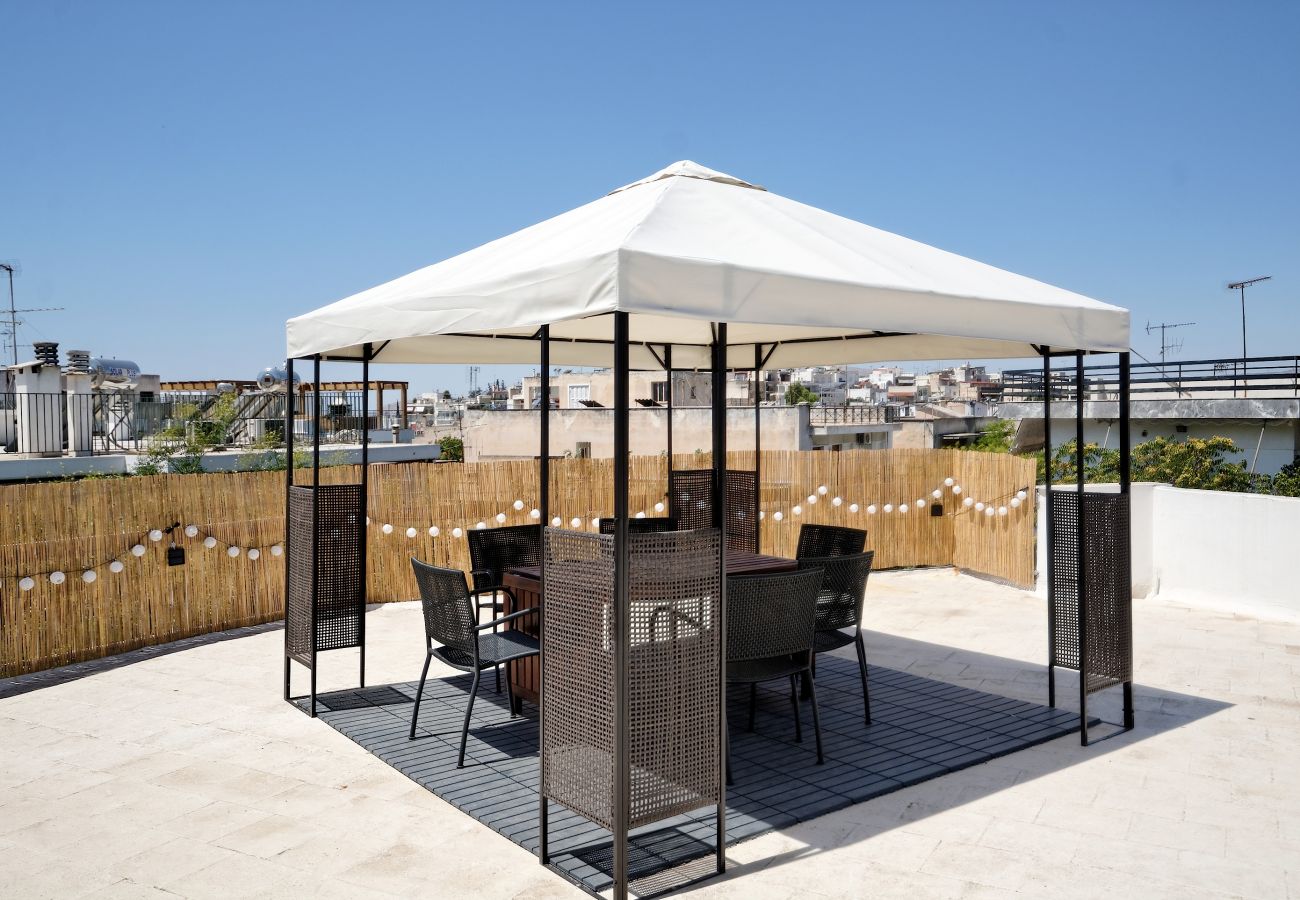 Apartment in Athens - Muses Residence Kleio modern apartment in Koukaki, with rooftop common area and Gazebo. Short Walk to Sites.