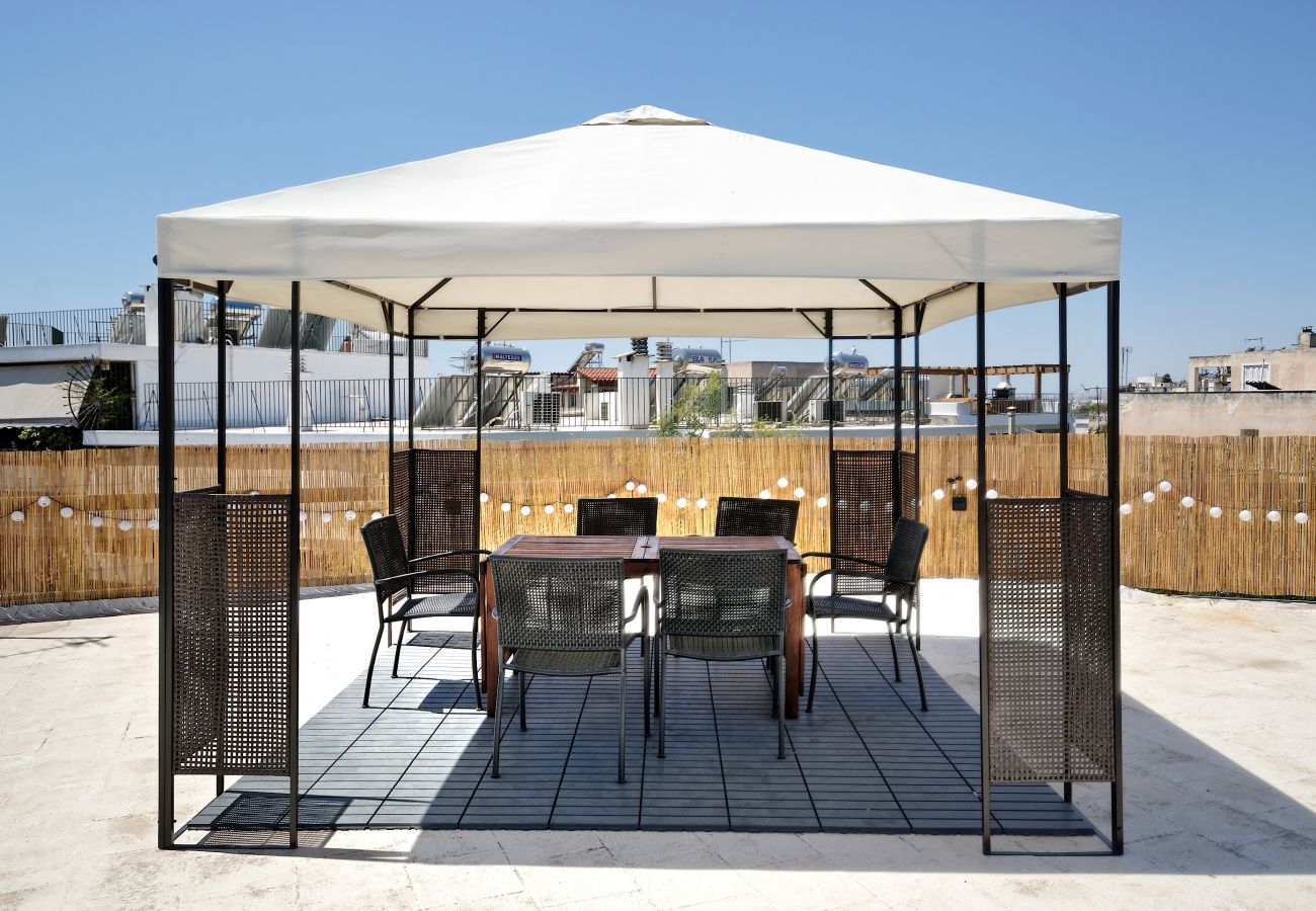 Apartment in Athens - Muses Residence Kleio modern apartment in Koukaki, with rooftop common area and Gazebo. Short Walk to Sites.