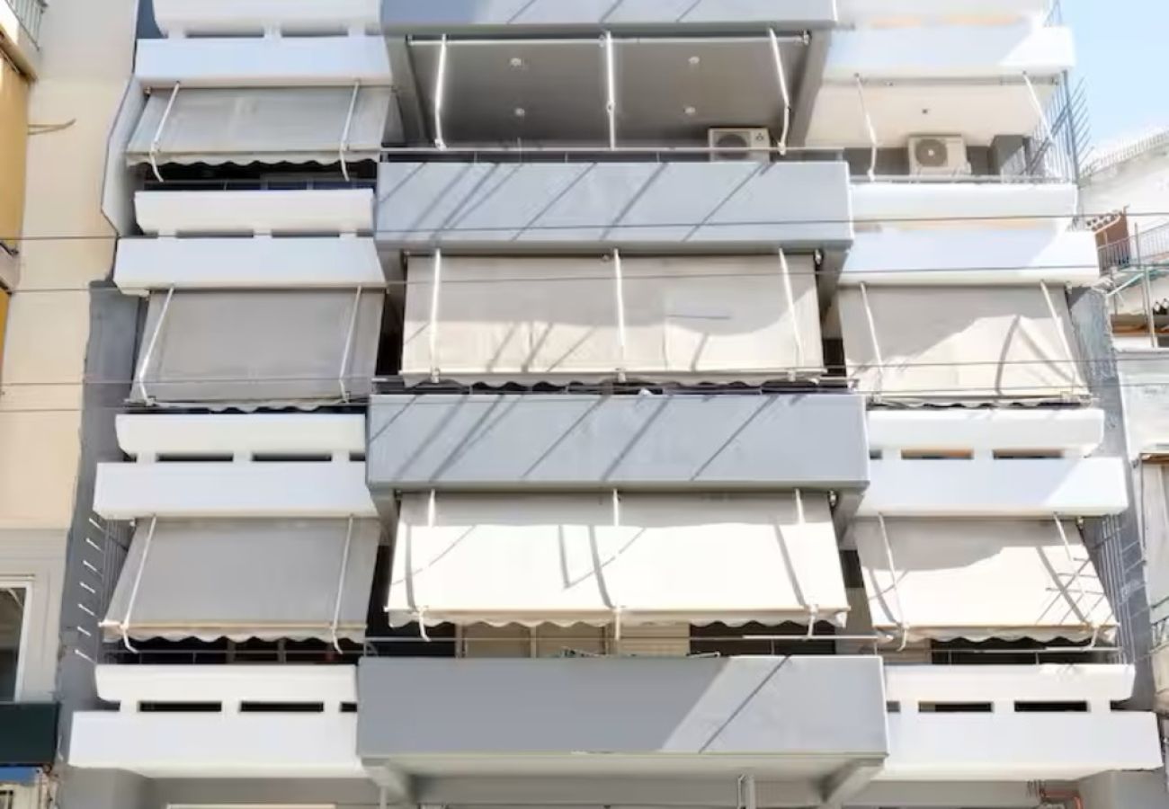 Apartment in Athens - Trojan Affair Hellen Penthouse with parking and terrace