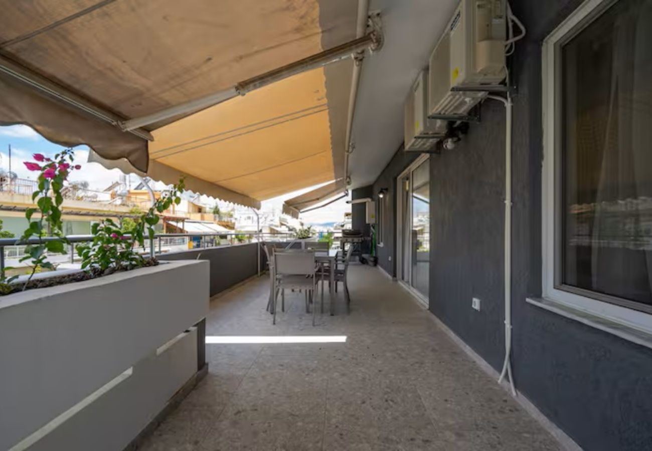 Apartment in Athens - Trojan Affair Hellen Penthouse with parking and terrace