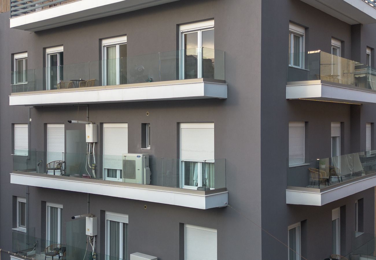 Apartment in Athens - Sunny New Apartment Close to Metro & Acropolis