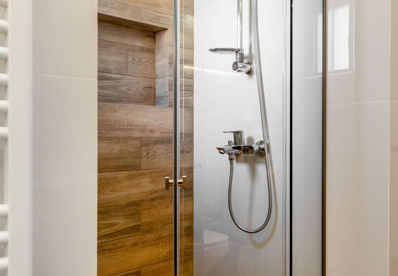 Apartment in Athens - Renovated 2 Bedroom Apartment near Filopappou Hill, Athens