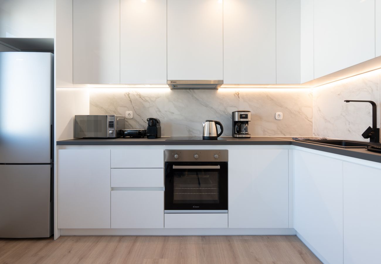 Apartment in Kallithea - THE EDGE Luxurious Penthouse Shared Gym