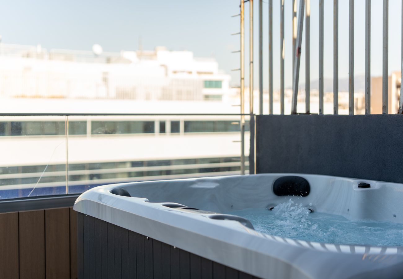 Apartment in Kallithea - THE EDGE Luxurious Penthouse Shared Gym