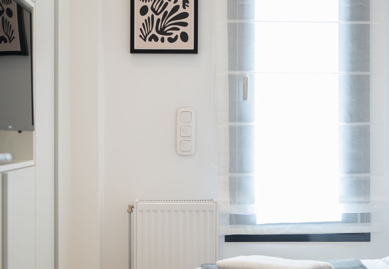 Apartment in Kallithea - Stylish “The Edge” Apartment with Shared Pool/Gym