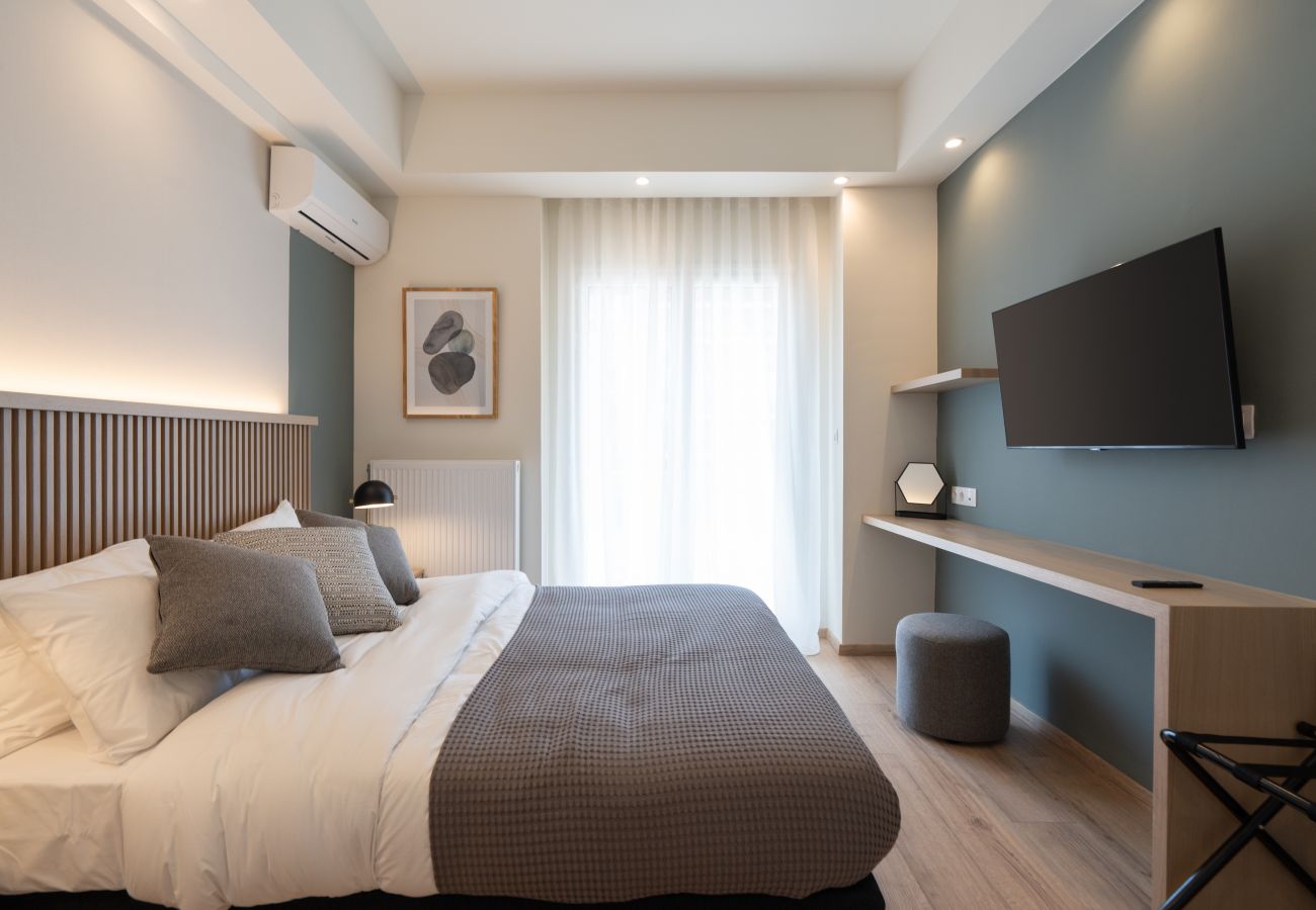 Apartment in Athens - Modern Athenian Apartment with Balcony near center