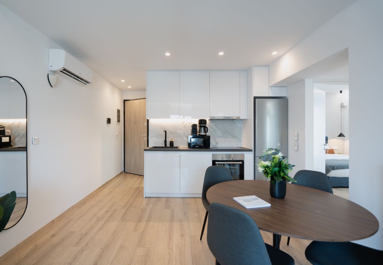 Apartment in Kallithea - Modern Urban Getaway at 