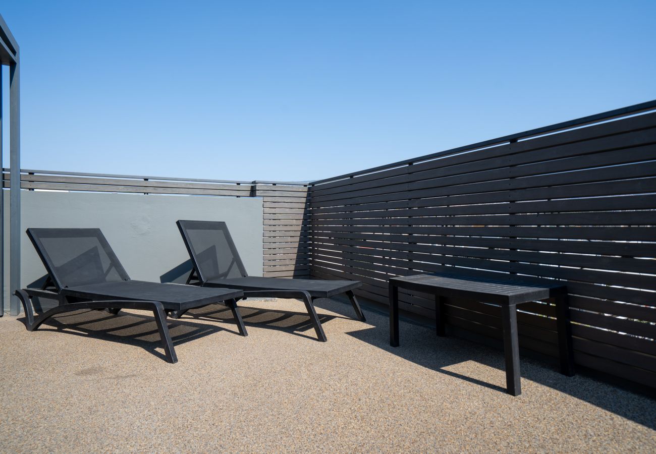 Apartment in Athens - Duplex Penthouse with Sauna & Acropolis View
