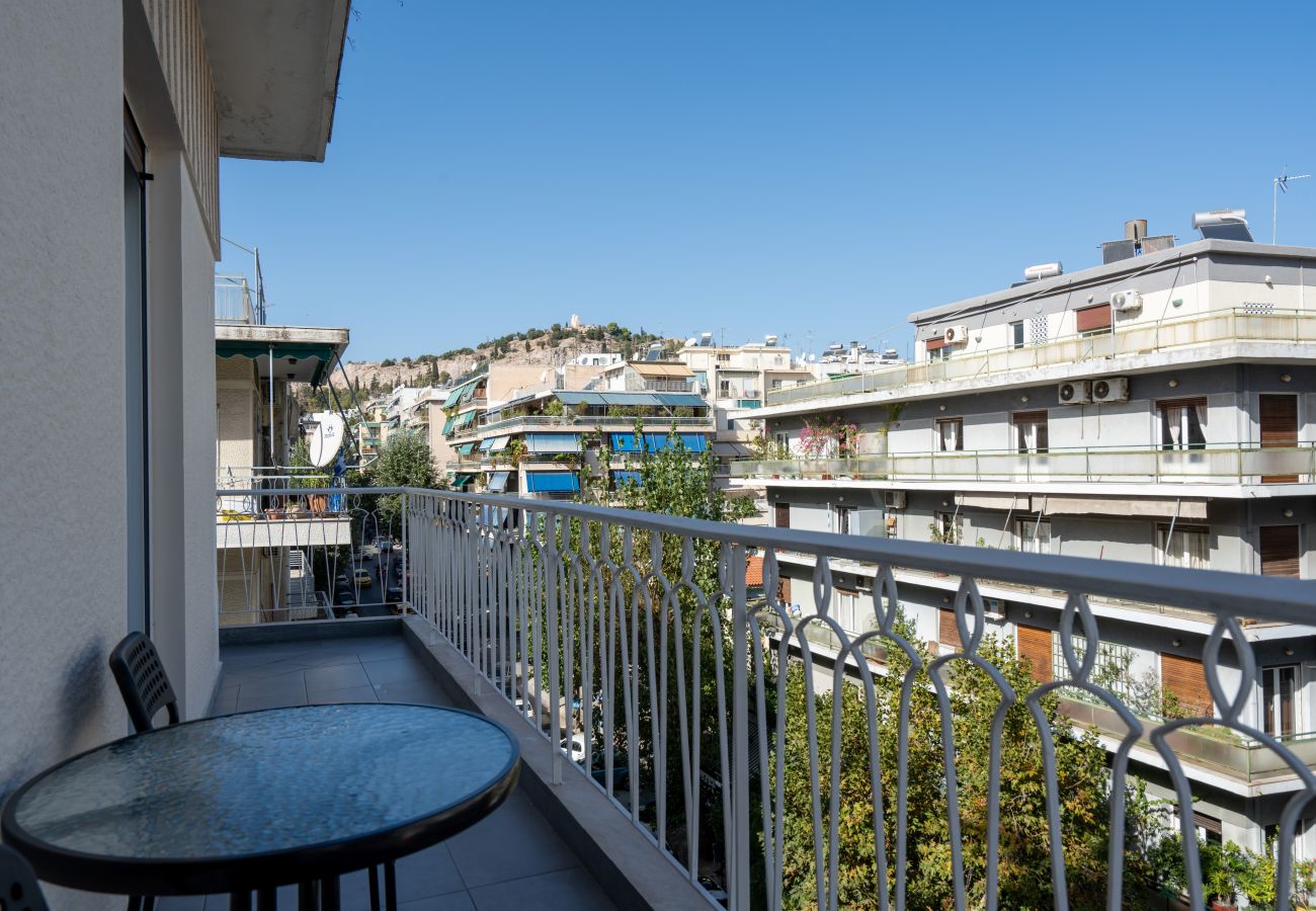 Apartment in Athens - Classy Apartment in Koukaki near Metro & Acropolis