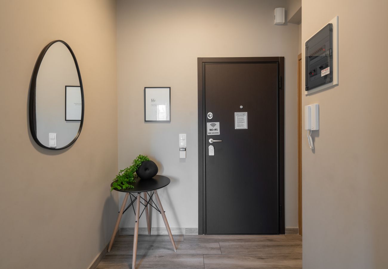Apartment in Athens - Modern Apartment n Exarchia with Balcony & Gym