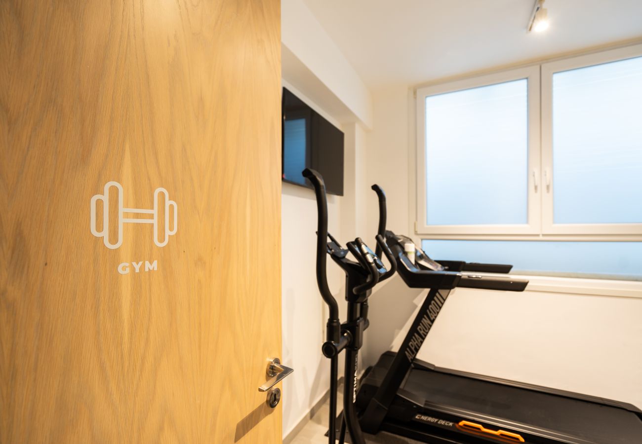 Studio in Athens - Lovely Studio in Exarchia, Laundry room, wifi