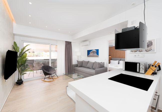 Apartment in Athens - Stylish Central Apartment 4 mins walk to Syntagma