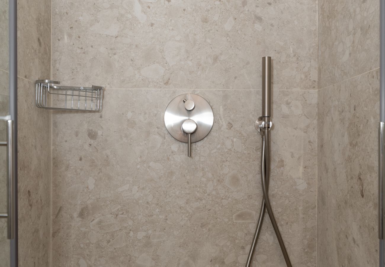 Apartment in Athens - Stylish Central Apartment 4 mins walk to Syntagma