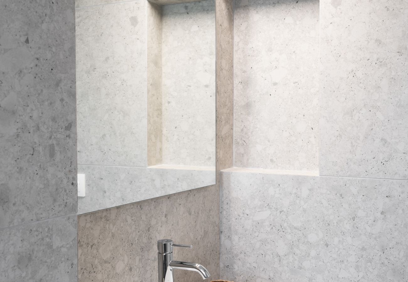 Apartment in Athens - *Kosmos Residence*  Luxury & Comfort Apartment