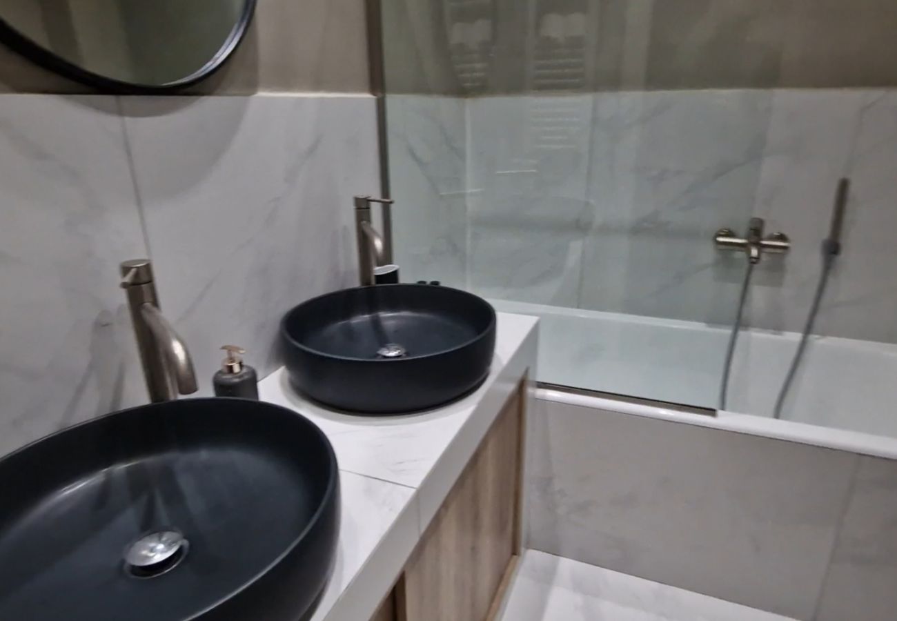 Apartment in Athens - Spirou Merkouri 3
