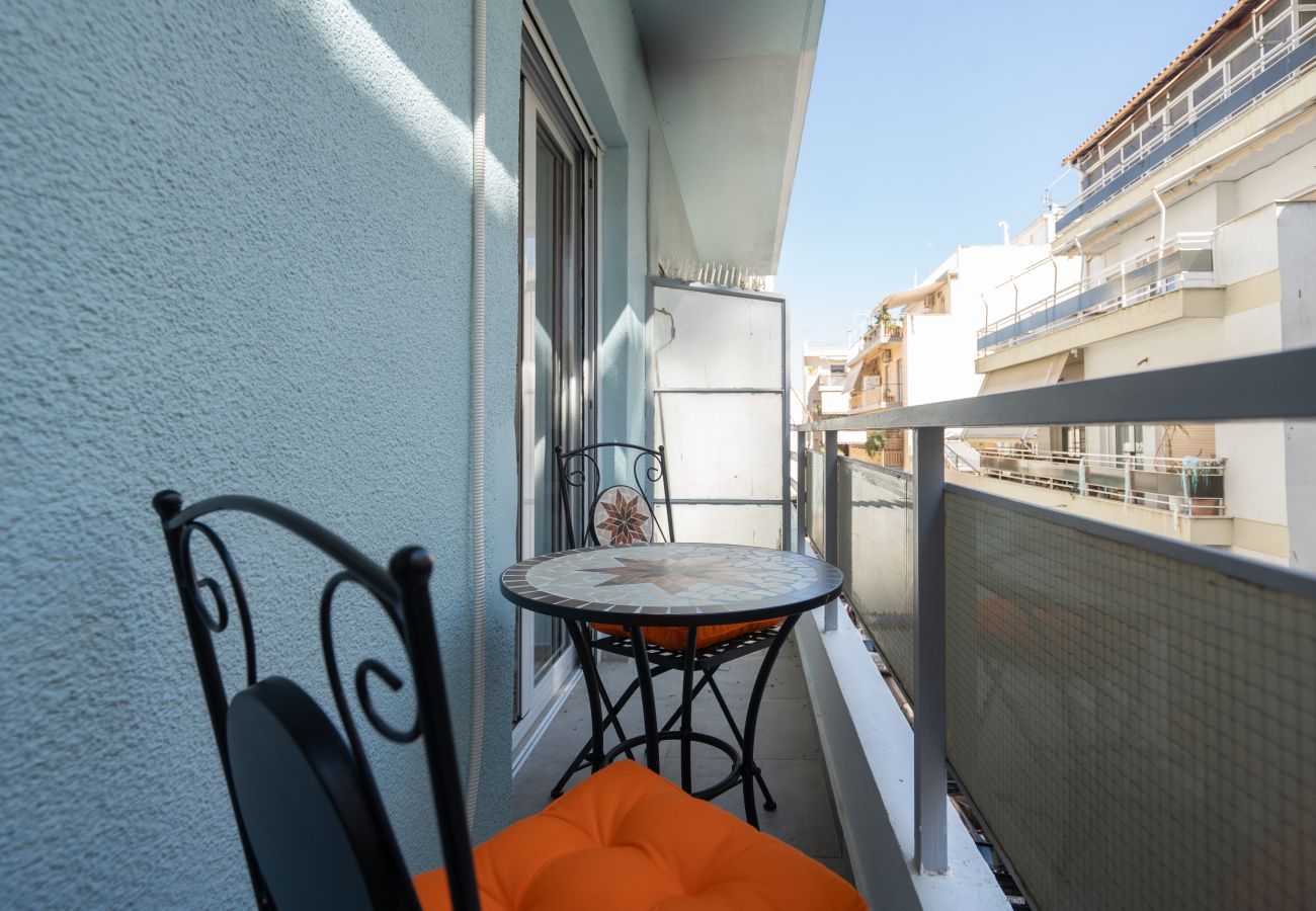 Apartment in Athens - Luxury Comfort in Athens - Walk to Varnava Square