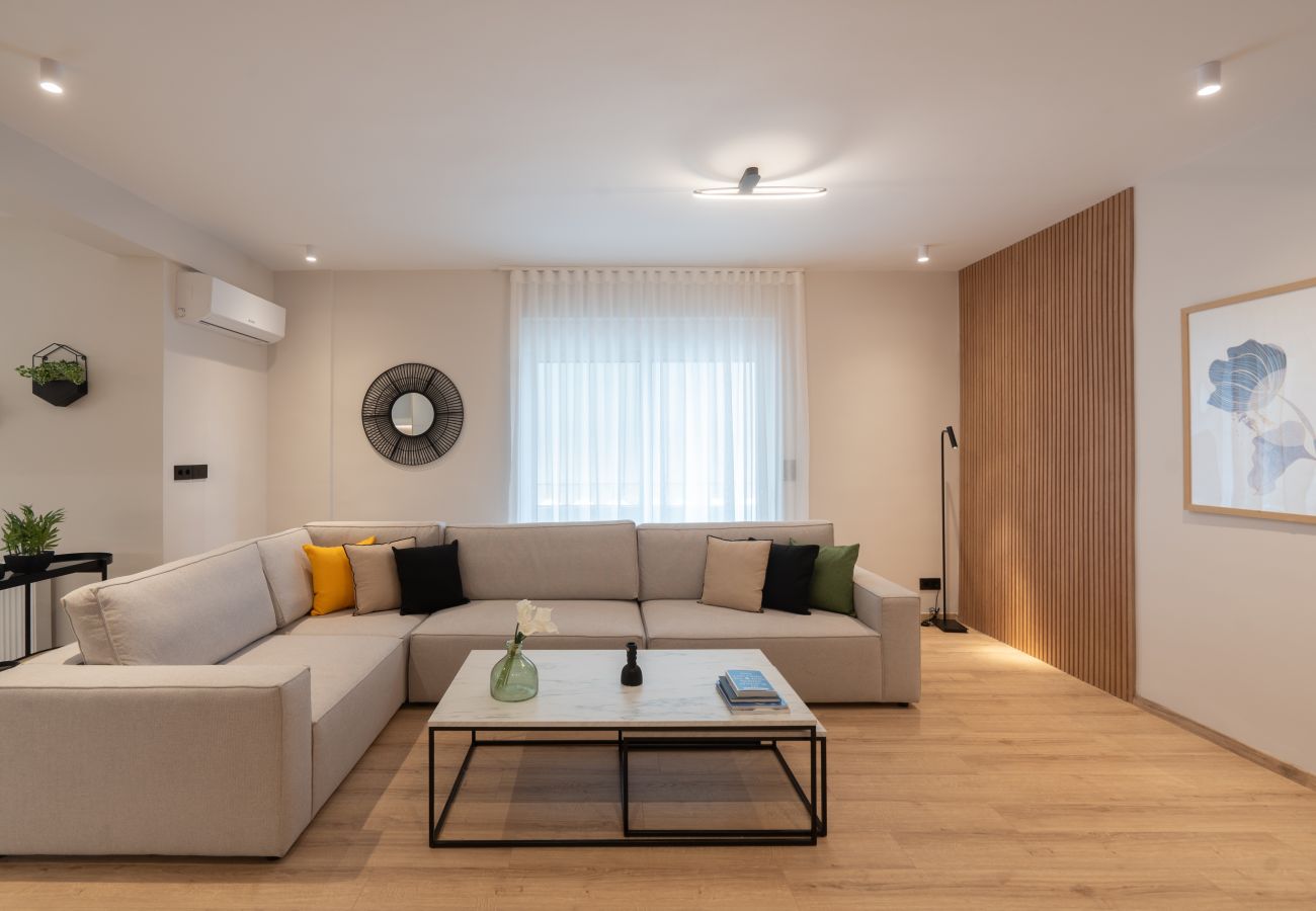 Apartment in Chalandri - Upscale Apartment in Chalandri with Large Terrace