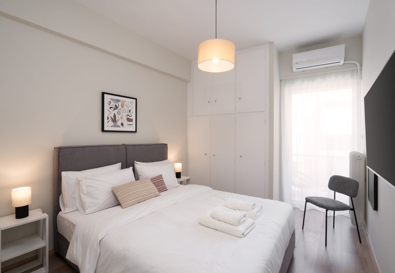 Apartment in Piraeus - Spacious Luxury Apartment | Near Piraeus Port