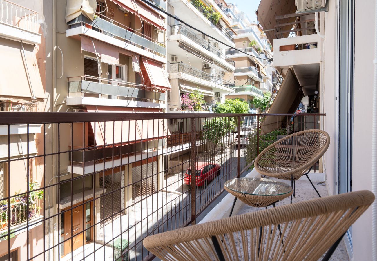 Apartment in Piraeus - Spacious Luxury Apartment | Near Piraeus Port
