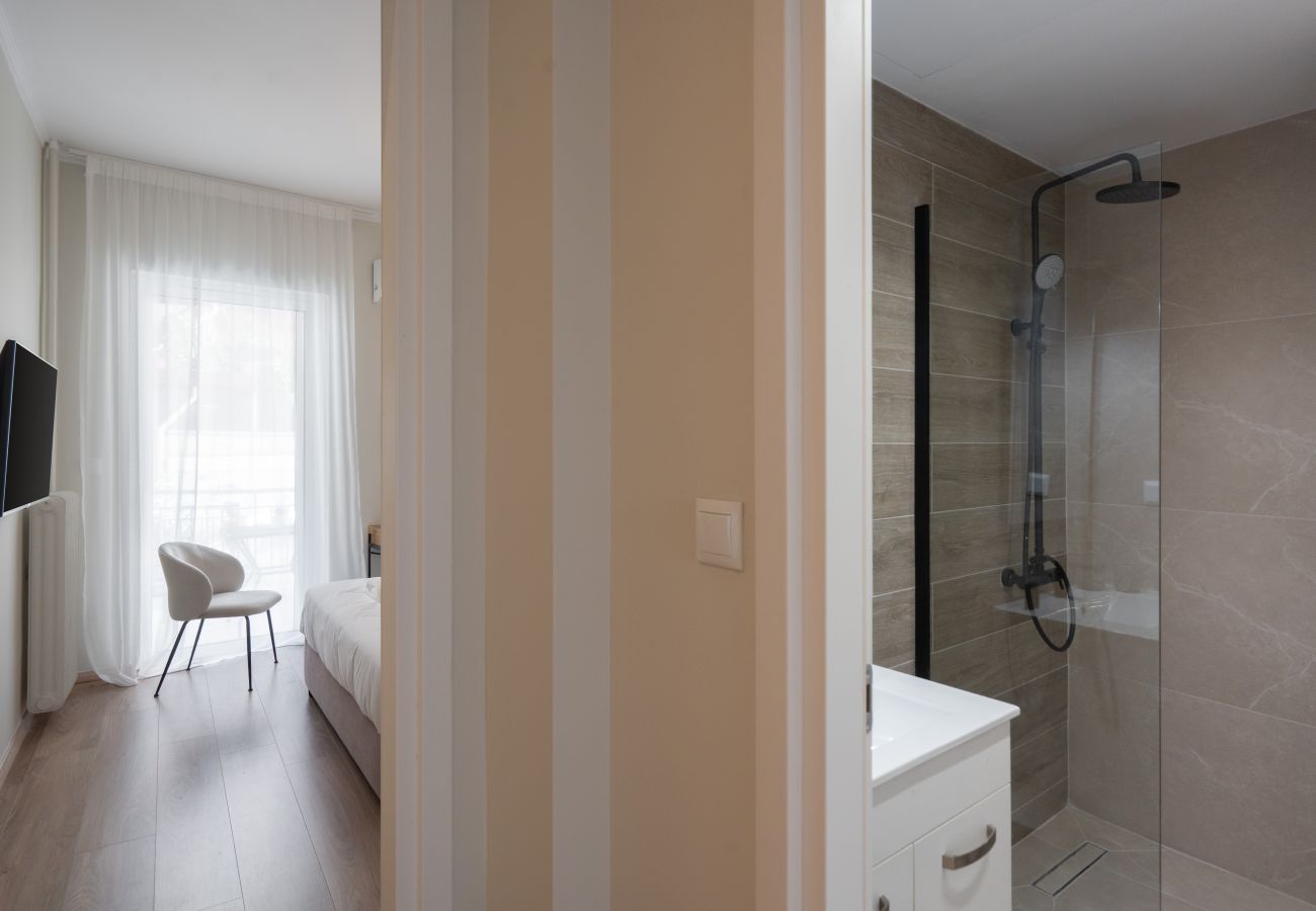 Apartment in Piraeus - Spacious Luxury Apartment | Near Piraeus Port