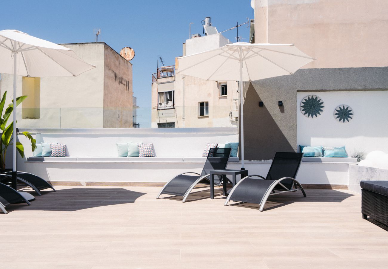 Studio in Athens - Silk Athens | Mini suite with Gym, Laundry & Pool