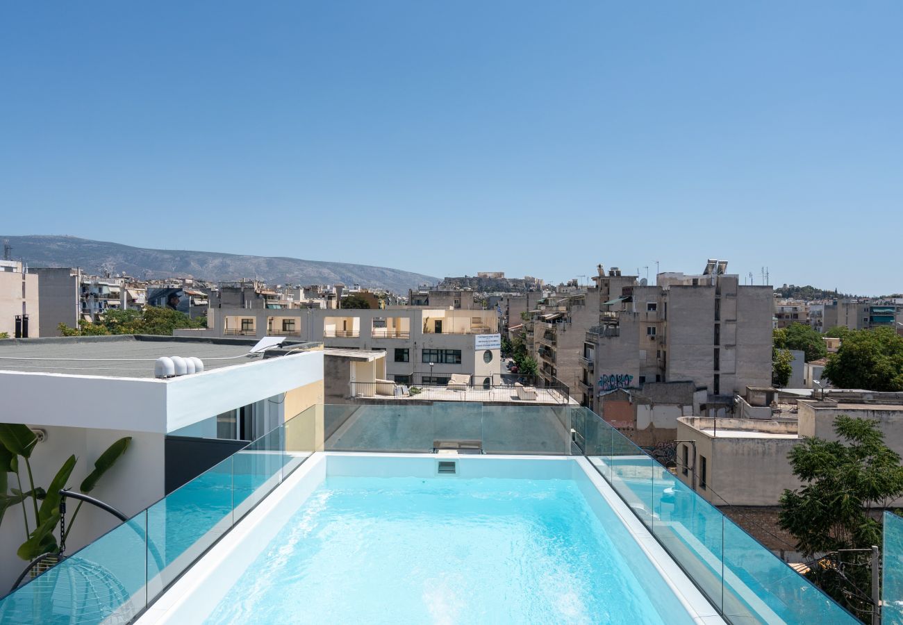 Studio in Athens - Silk Athens | Urban Nest with Gym, Laundry & Pool