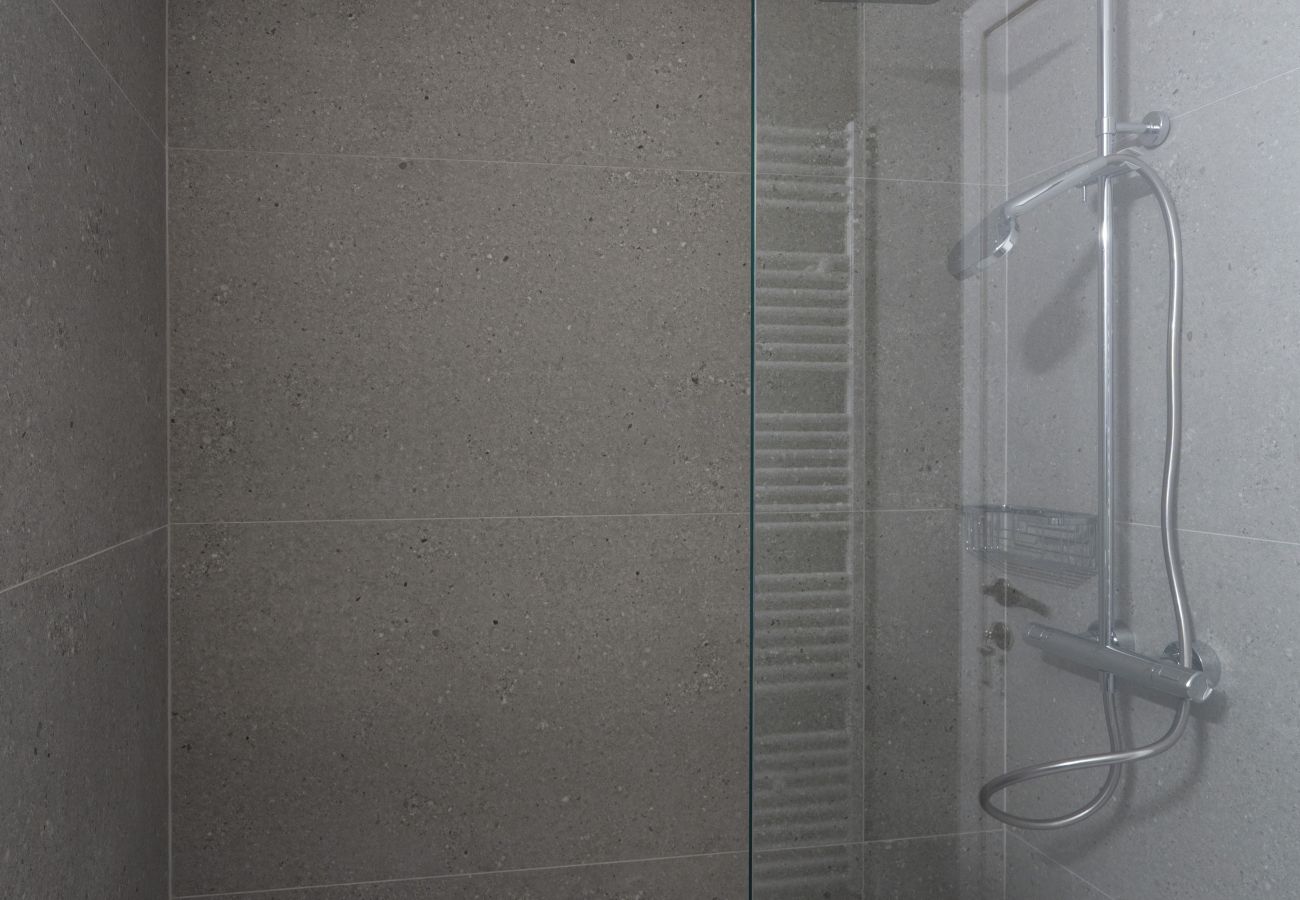 Studio in Athens - Silk Athens | Smart Studio w/ Gym, Laundry & Pool