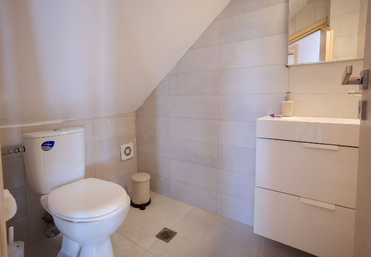 Villa in Douliana - Villa Konstantinos Hilltop Vineyard Escape