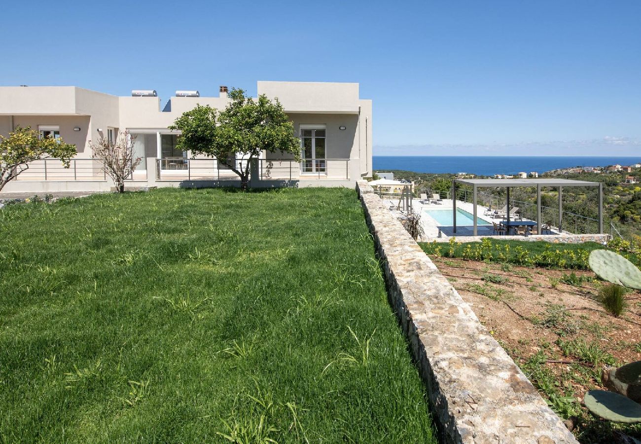 Villa in Plaka - Villa Prinos Private Pool