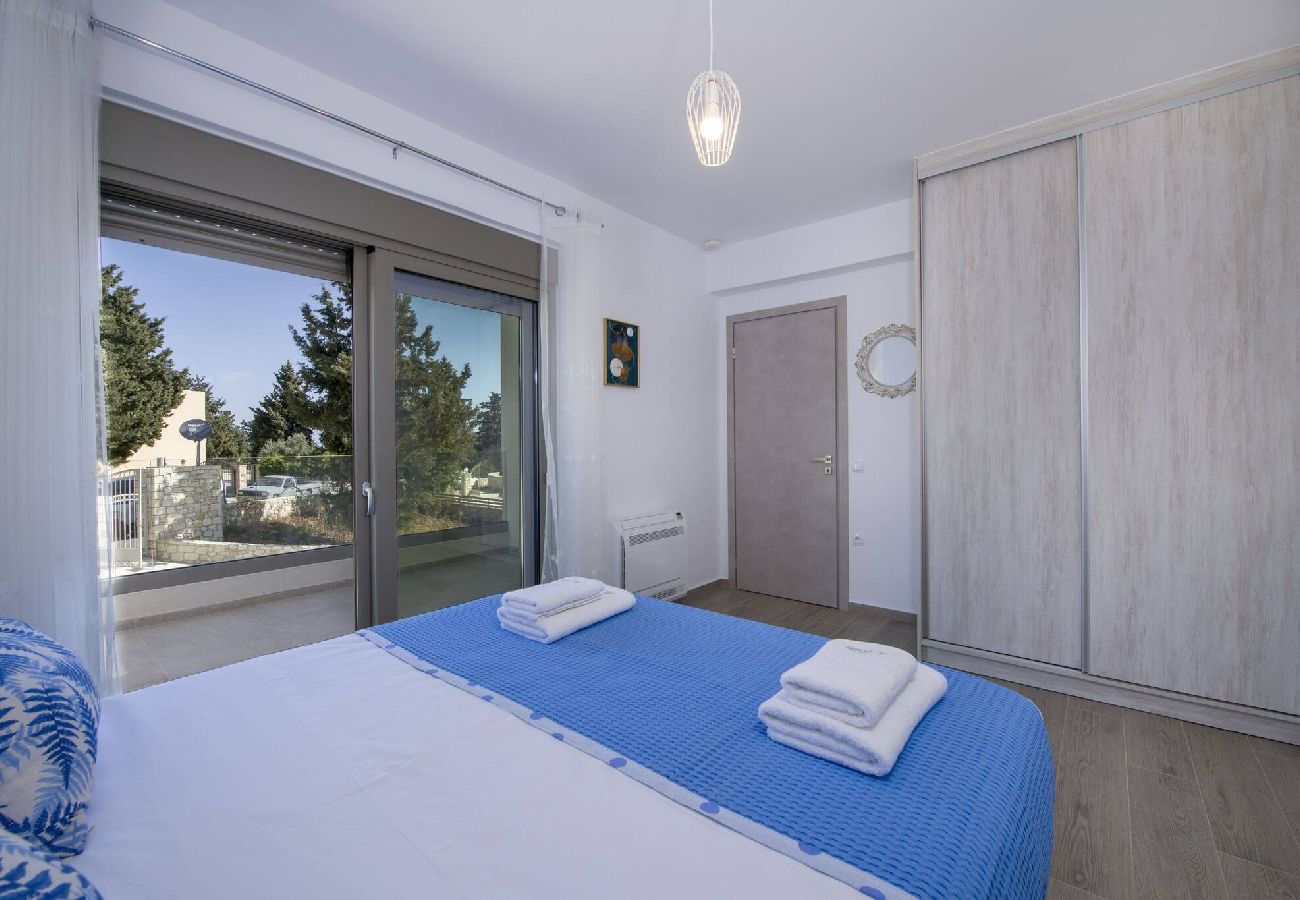 Villa in Douliana - Hermes Luxury Private  Villa