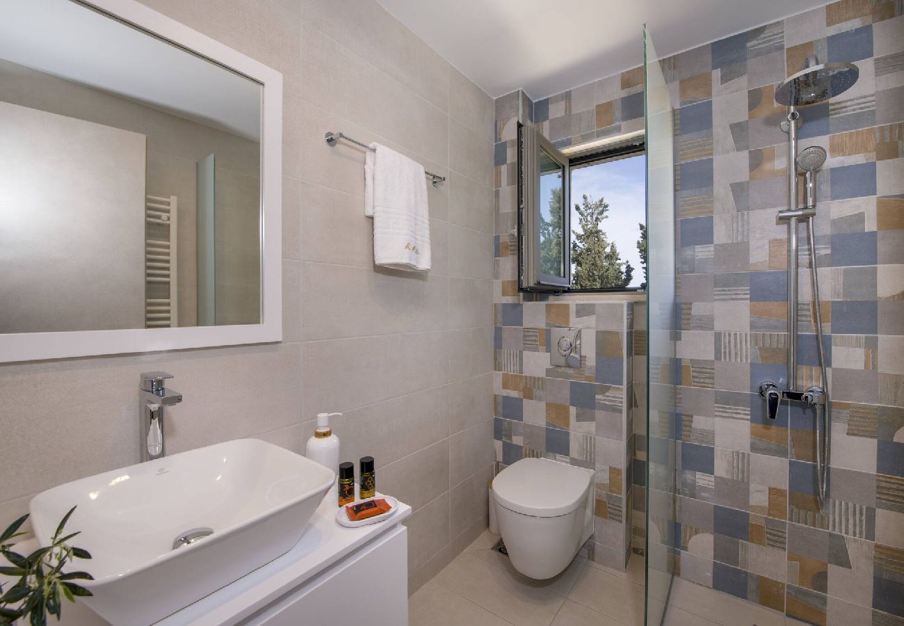 Villa in Douliana - Hermes Luxury Private  Villa