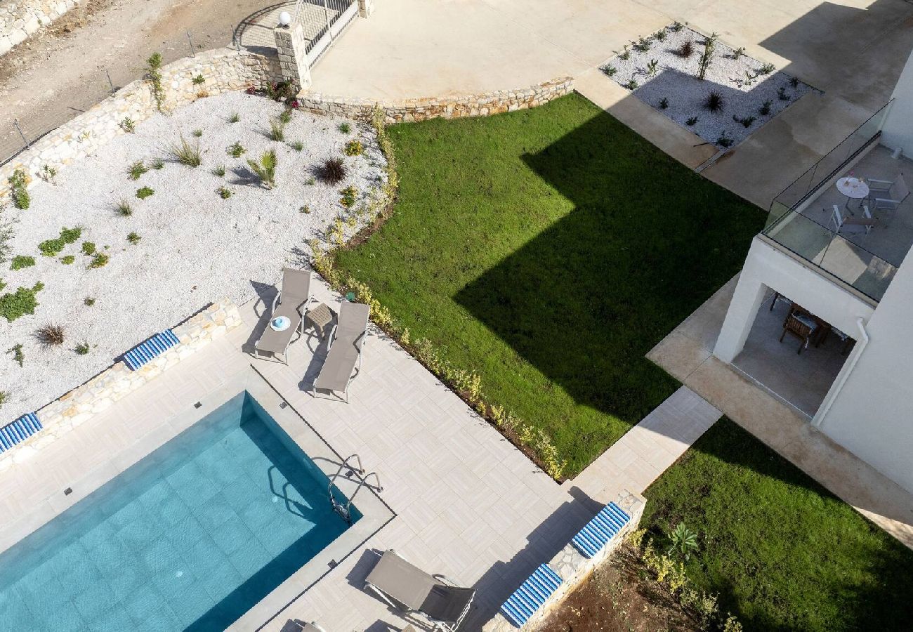 Villa in Douliana - Hermes Luxury Private  Villa