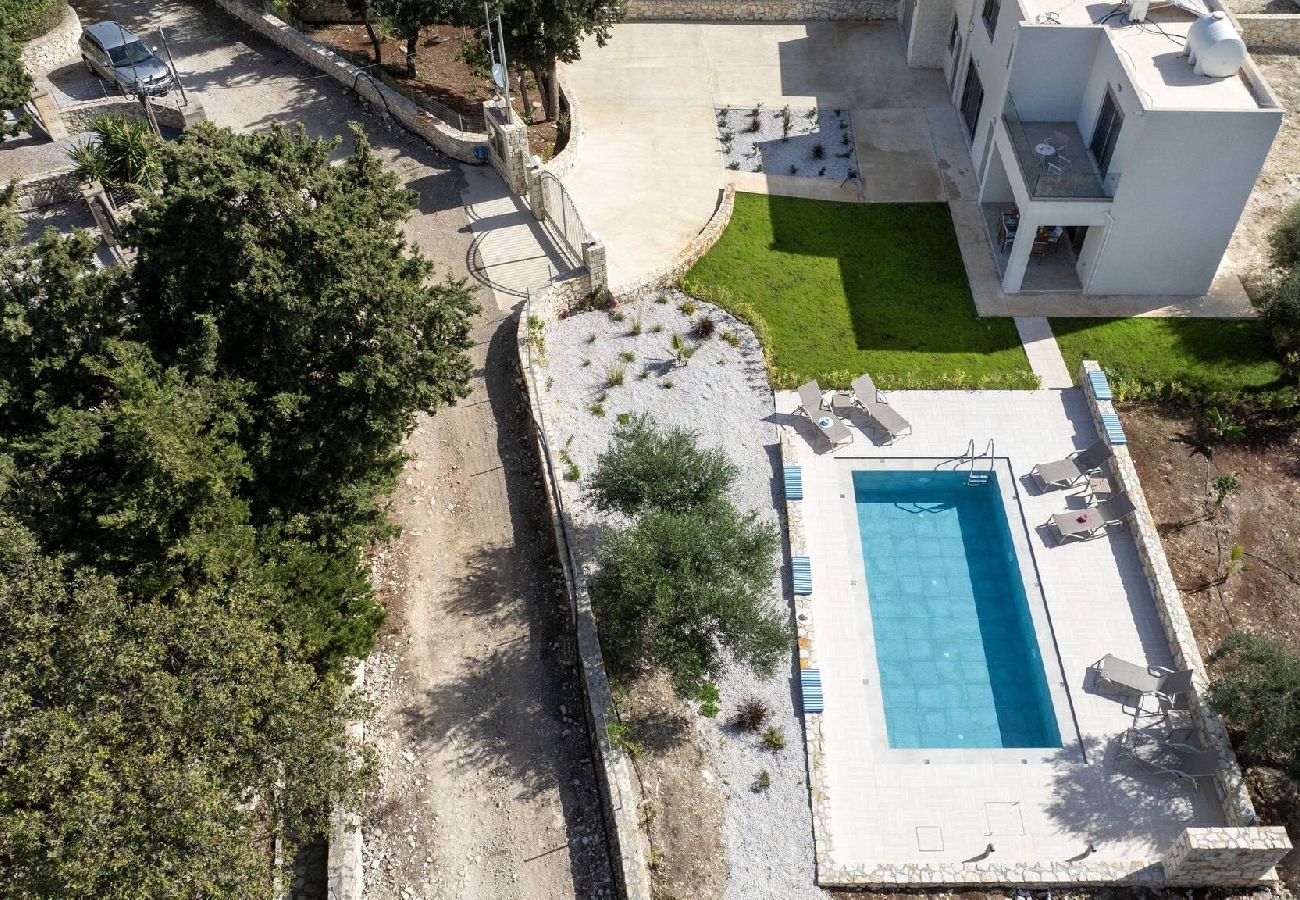 Villa in Douliana - Hermes Luxury Private  Villa