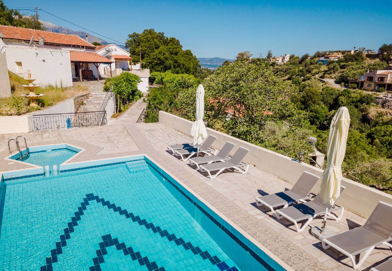 Villa in Georgioupoli - Halases Panorama Villa pvt pool