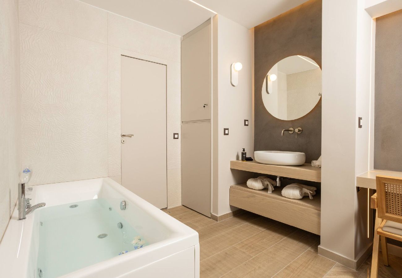 Apartment in Chania - Kira   Elegant City Nest